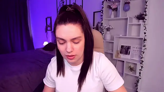 DaniellaLovely online show from 13, 3, 2025