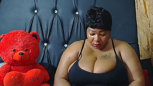 HUMONGUOUSTITSS online show from 24, 9, 2025