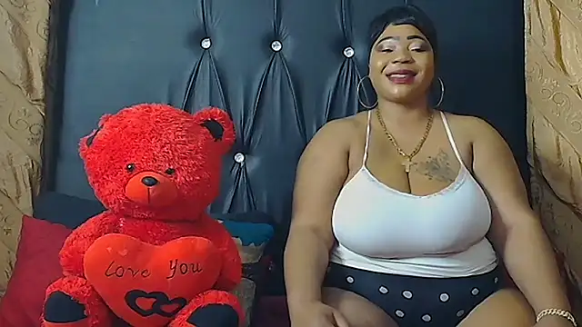 HUMONGUOUSTITSS online show from 7, 10, 2025