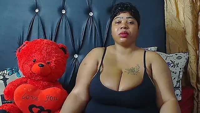 HUMONGUOUSTITSS online show from 28, 9, 2025