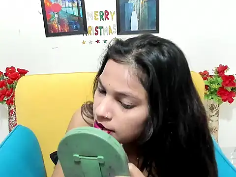 evaaelfiee online show from 13, 1, 2026