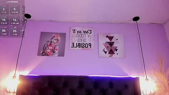 KRYSTENMOON online show from 20, 4, 2026