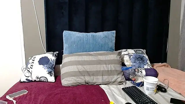 Sugarbabe242 online show from 3, 11, 2025