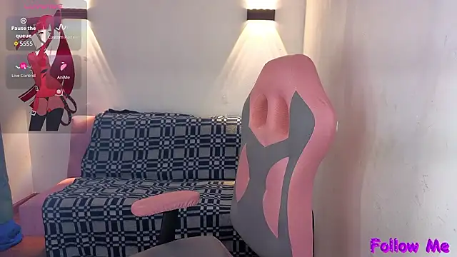 vittorialombardi   online show from 25, 3, 2026