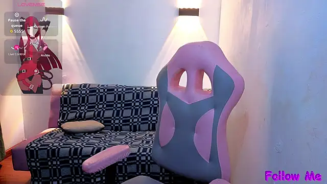 vittorialombardi   online show from 7, 4, 2026