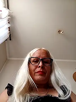 Rousmk1 online show from 17, 3, 2025
