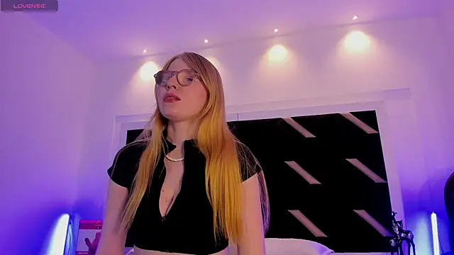 Snapshot of Alexa_Handler chatting on 23, 5, 2026 Alexa Handler online show from 23, 5, 2026