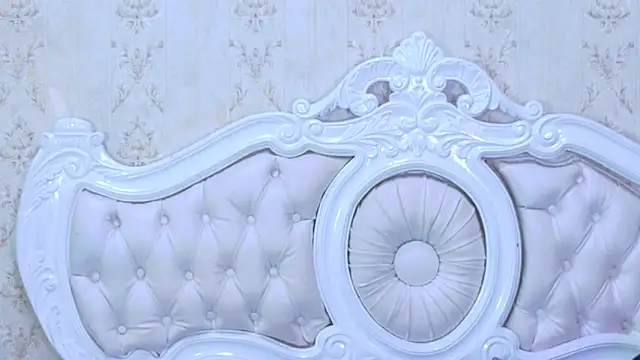 TiaraRosse online show from 10, 11, 2025