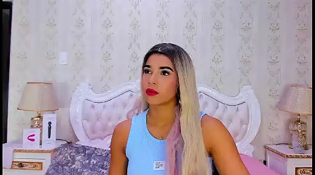 TiaraRosse online show from 13, 3, 2025