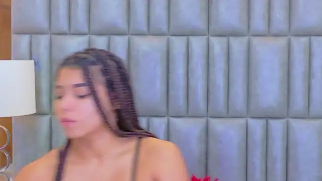 TiaraRosse online show from 14, 2, 2026