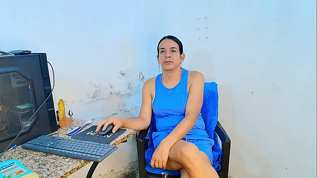 Oh Tique online show from 16, 4, 2026