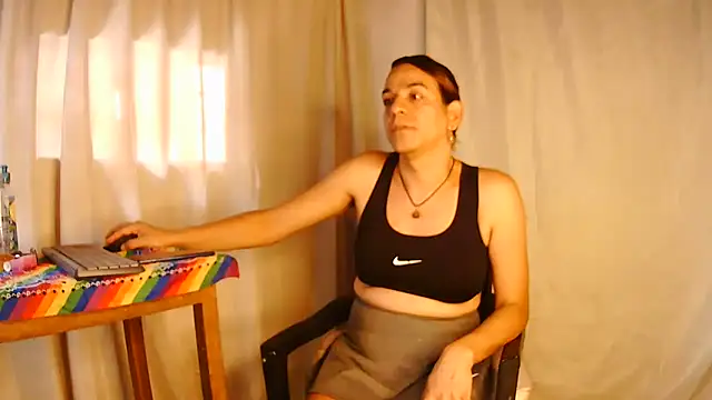 Oh Tique online show from 12, 2, 2025
