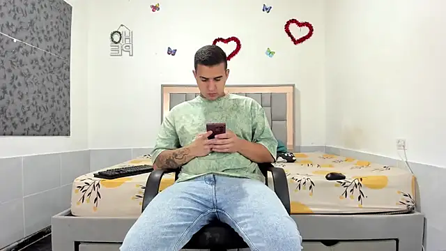 simookeler online show from 24, 10, 2025