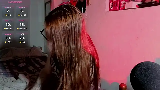 kittenlizz online show from 16, 4, 2026