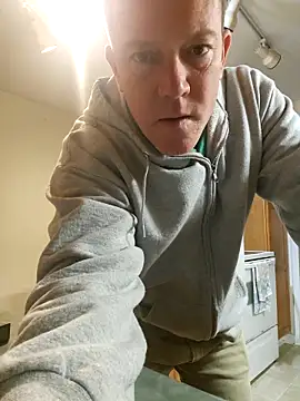 Bigtater1999 online show from 5, 2, 2026