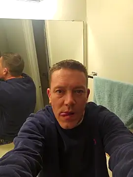 Bigtater1999 online show from 14, 11, 2025