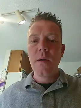 Bigtater1999 online show from 12, 7, 2026