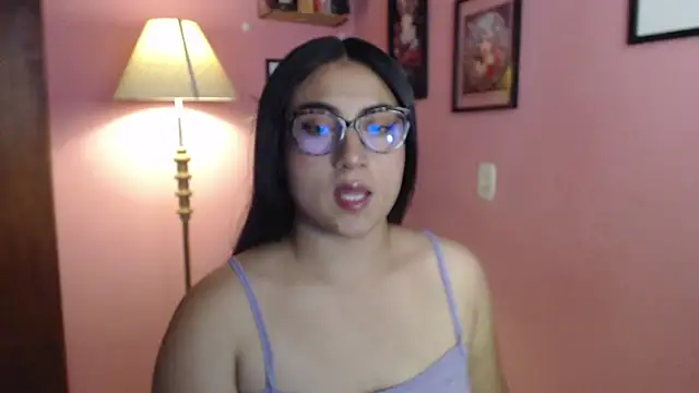 bunnyemilyrose36 online show from 27, 4, 2026