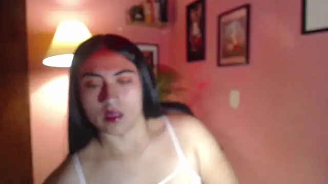 bunnyemilyrose36 online show from 23, 4, 2026