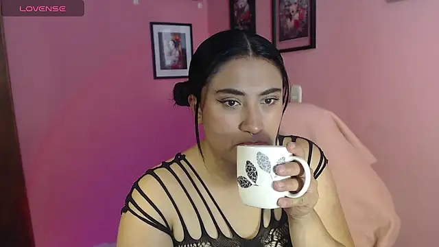 bunnyemilyrose36 online show from 15, 9, 2025