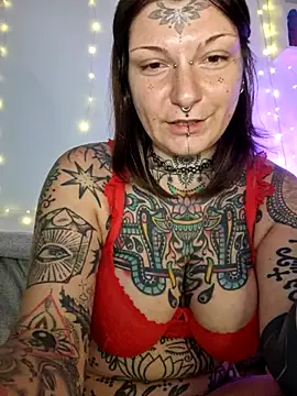 lizzardqueeen online show from 14, 2, 2026