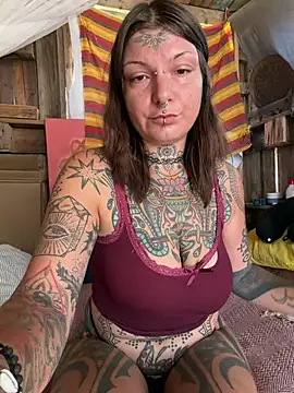 lizzardqueeen online show from 27, 7, 2026