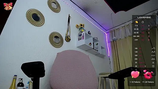 Soffy-brooks online show from 15, 1, 2025
