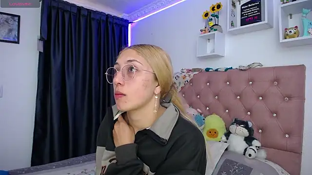 Soffy-brooks online show from 16, 12, 2025