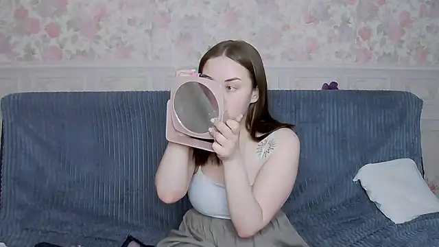 BettyCherryX online show from 30, 1, 2025