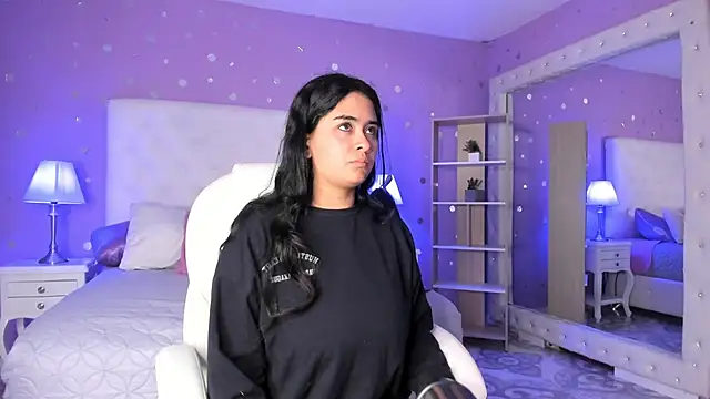 Snapshot of scarlette_15_ chatting on 10, 10, 2025 scarlette 15 online show from 10, 10, 2025