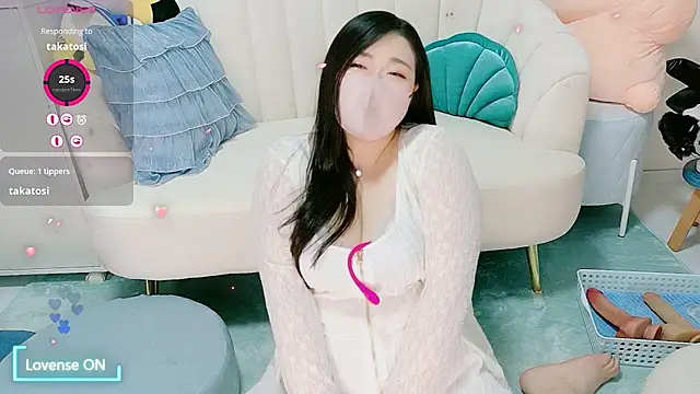 Snapshot of yukinko_o_ chatting on 12, 7, 2026 yukinko o online show from 12, 7, 2026