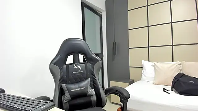 alma fenix online show from 26, 2, 2026