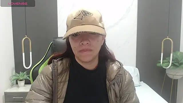 alma fenix online show from 14, 2, 2025