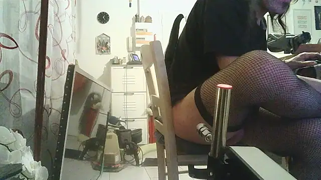 cyril020202 online show from 20, 10, 2025