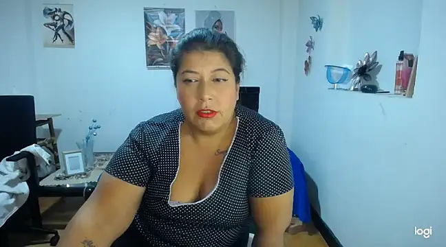 AmeliaThompsonTaboo online show from 28, 1, 2025