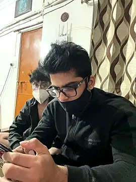 Snapshot of John_desihunk chatting on 1, 12, 2025 John desihunk online show from 1, 12, 2025