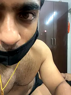 Snapshot of John_desihunk chatting on 3, 10, 2025 John desihunk online show from 3, 10, 2025