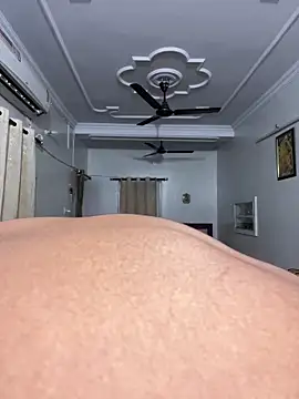 Snapshot of John_desihunk chatting on 5, 3, 2025 John desihunk online show from 5, 3, 2025