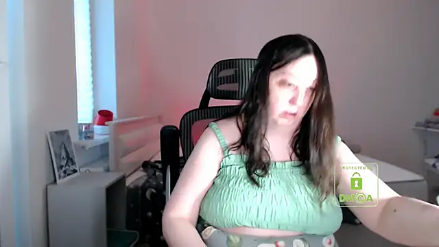 cute and hot online show from 10, 3, 2026