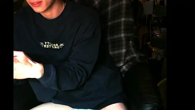 Snapshot of Ray175oo chatting on 8, 3, 2025 Ray175oo online show from 8, 3, 2025