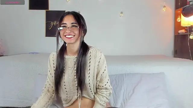 angelinepossy online show from 18, 2, 2025