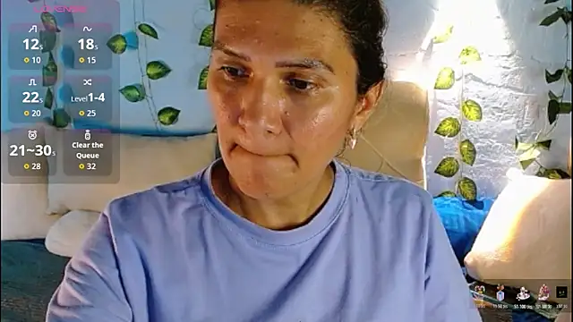 Snapshot of venus_swet_ chatting on 2, 11, 2025 venus swet online show from 2, 11, 2025