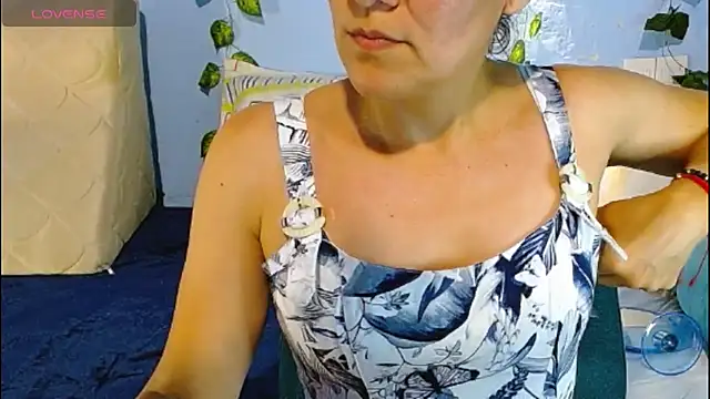 Snapshot of venus_swet_ chatting on 9, 2, 2026 venus swet online show from 9, 2, 2026