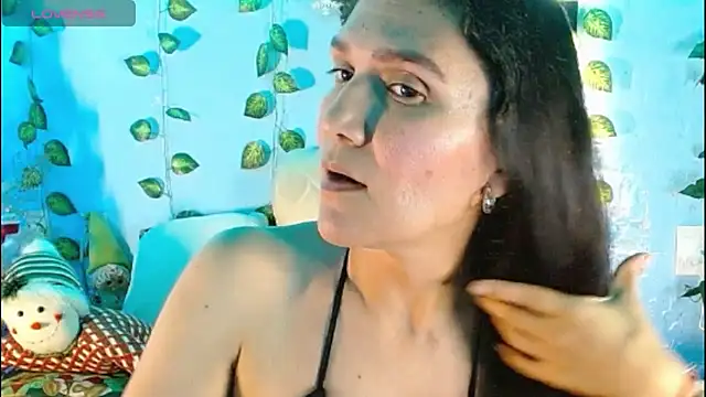 Snapshot of venus_swet_ chatting on 4, 12, 2025 venus swet online show from 4, 12, 2025