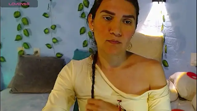 venus swet  online show from 26, 4, 2026