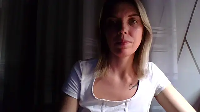 VelvetLove287 online show from 2, 3, 2025