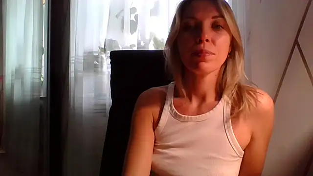 VelvetLove287 online show from 4, 2, 2026