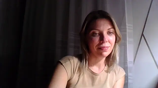 VelvetLove287 online show from 3, 3, 2025