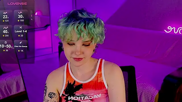 Snapshot of School_Love chatting on 22, 1, 2025 School Love online show from 22, 1, 2025