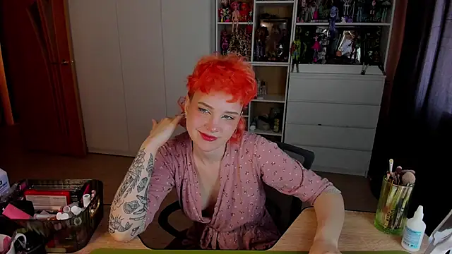 Snapshot of School_Love chatting on 7, 6, 2026 School Love online show from 7, 6, 2026